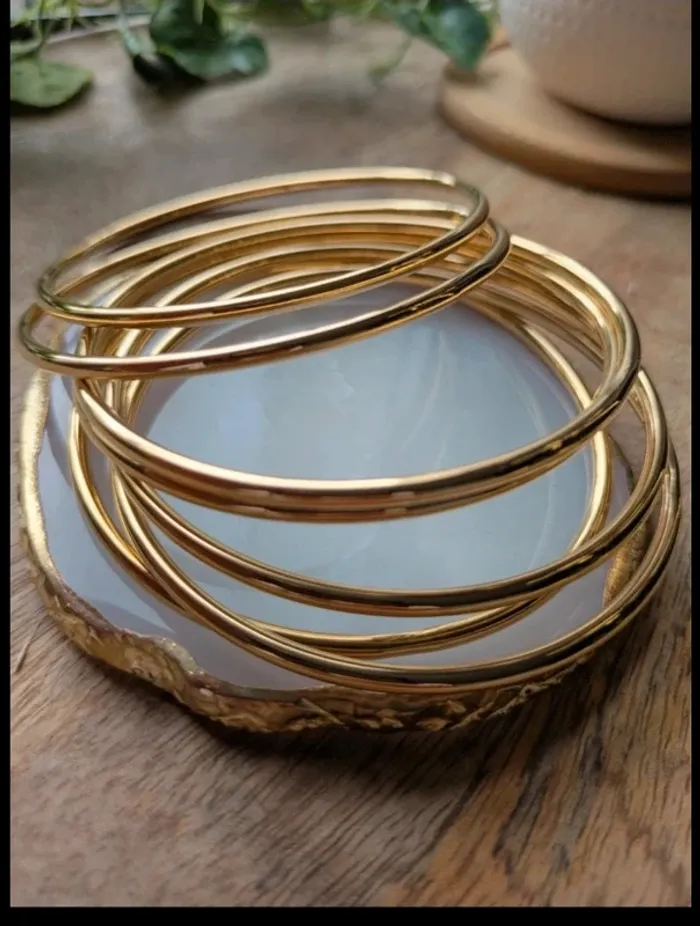 Bracelet joncs en acier inoxydable doré grande taille diamètre 7.5 cm - photo numéro 2