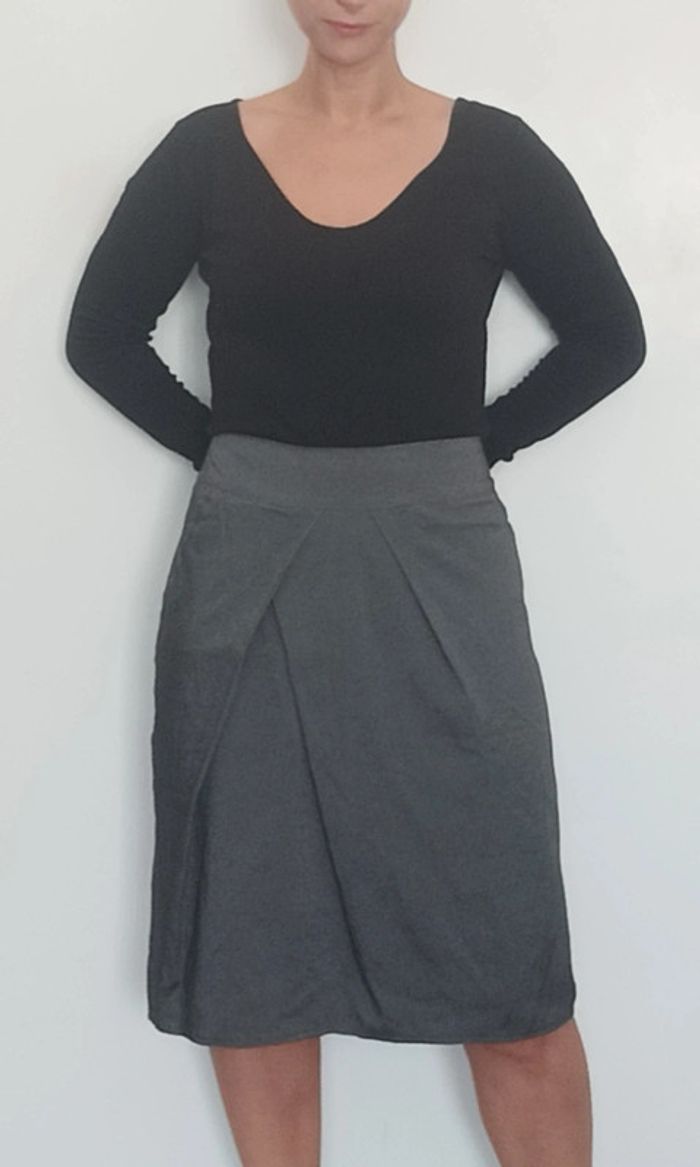 Jupe à pinces grise chic taille 44 - photo numéro 2