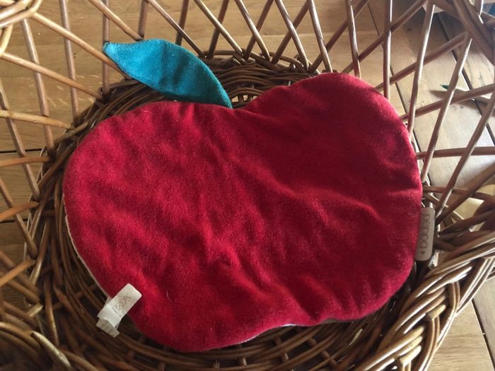 Doudou pomme peppa