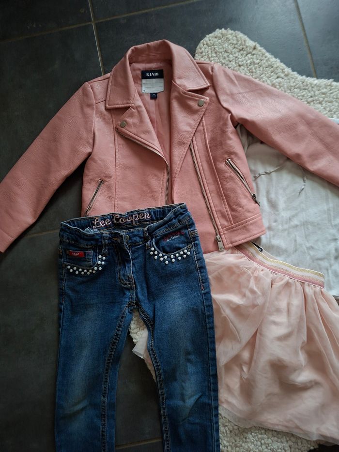 Lot 6 ans fille kiabi sergeant major