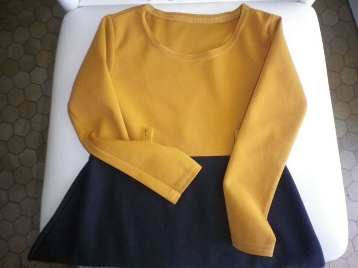 ROBE