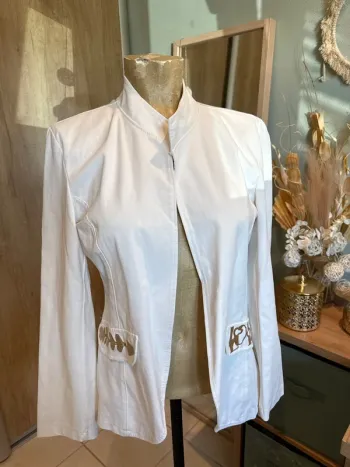 Magnifique blazer blanc et doré femme