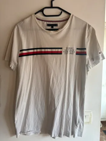 T-shirt blanc tommy Hilfiger