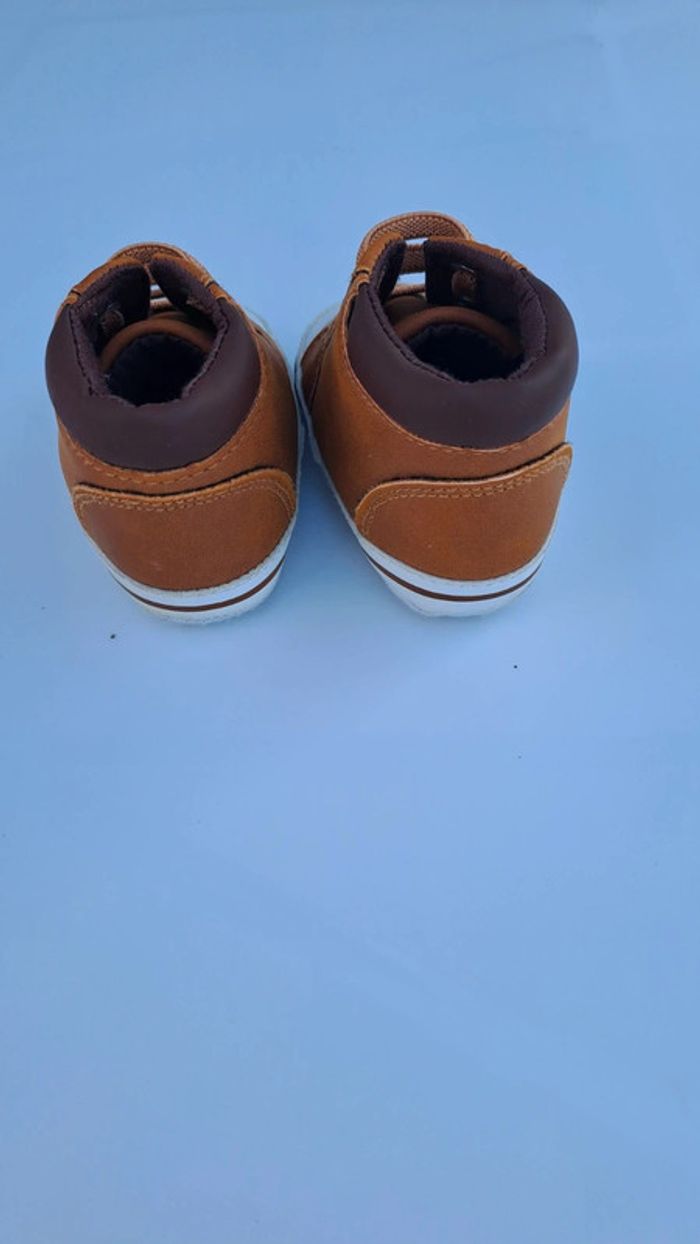 💚Baskets bébé marron à lacets – look mini aventurier 6 - 9 mois - photo numéro 4