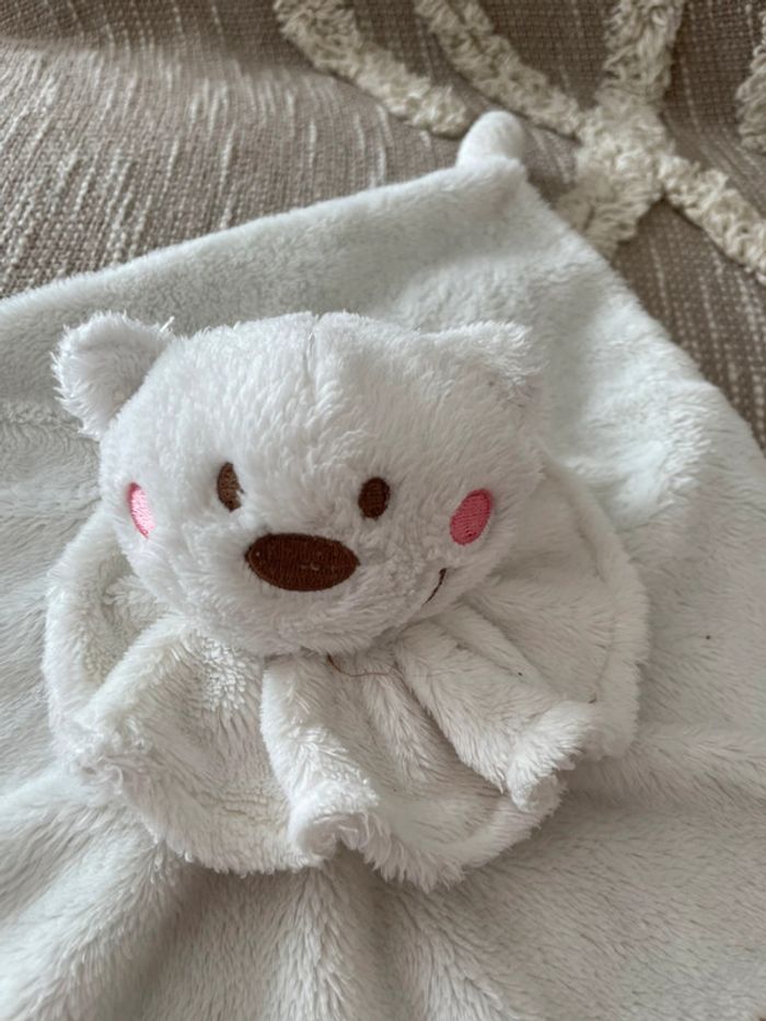 Peluche doudou plat 25cm Orchestra chat ours blanc et bleu à col très bon état - photo numéro 2