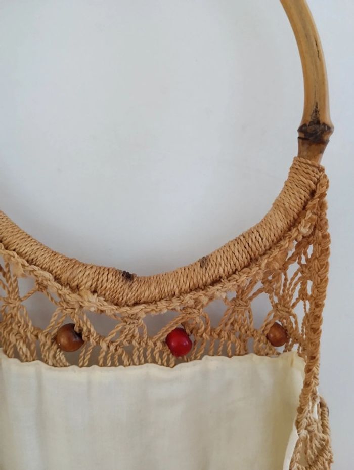Sac vintage tressé en ficelle
Perles intégrées - photo numéro 4