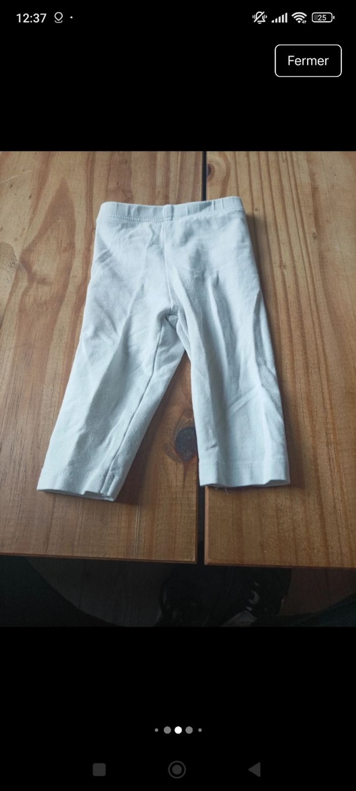 Lot de vêtement pantalon est 1 short bébé - photo numéro 4