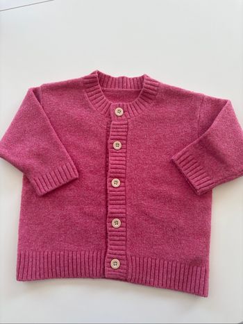 Gilet rose UNIQLO Baby – 12/18 mois – Neuf sans étiquette