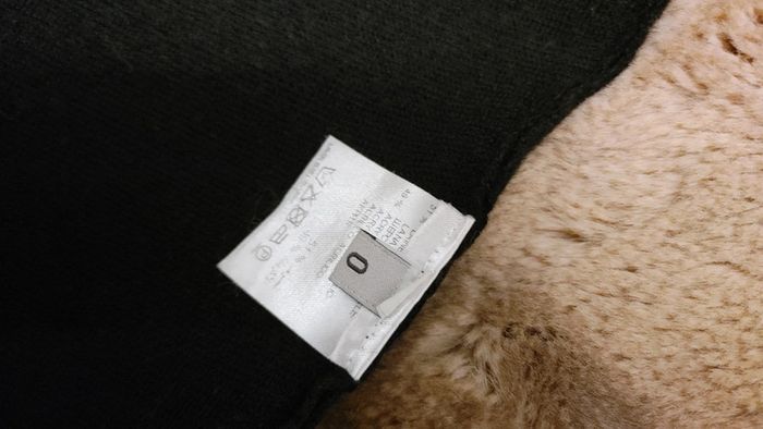 Magnifique mini robe en laine et acrylique manches courtes près du corps maille - photo numéro 9