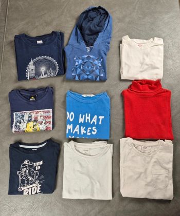Lot 9 T-shirts manche longue et 2 courtes– Taille 8 ans A59