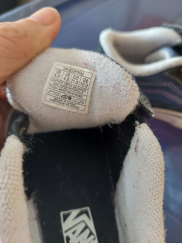 Basket vans pointure 21 - photo numéro 5