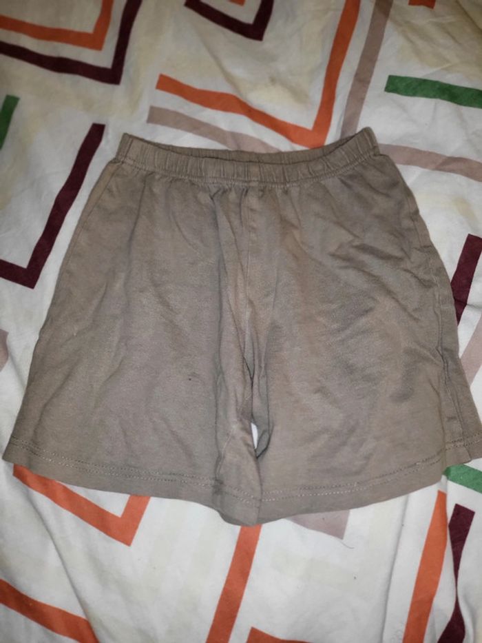 Short marron 4 ans