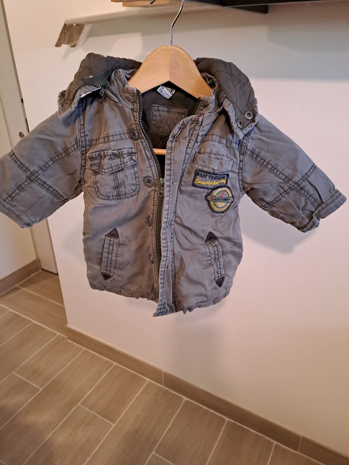 Veste avec capuche amovible