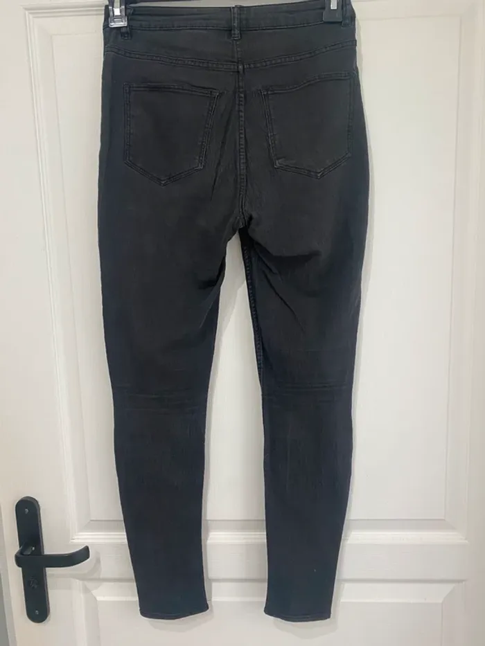 Jeans noir skinny H&M 38 M taille haute - photo numéro 2