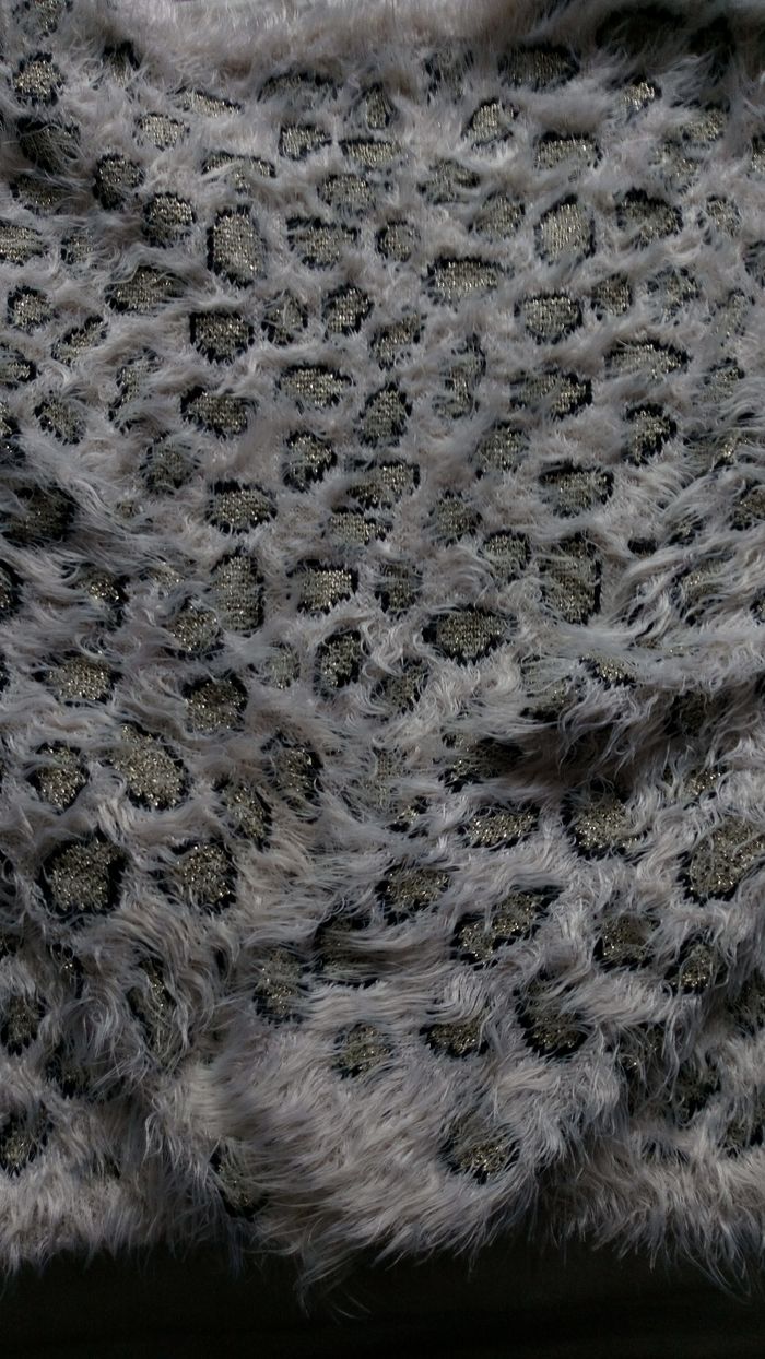 Pull duveteux léopard - photo numéro 2