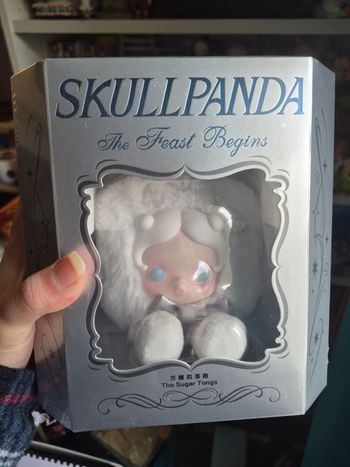 Popmart skullpanda the sugar tongs the feast begins