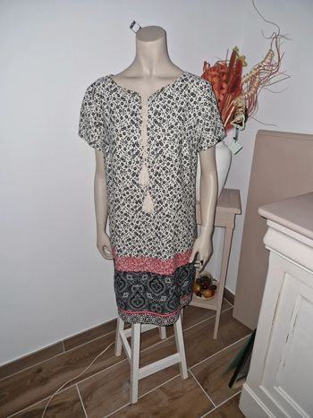 👗 Robe droite