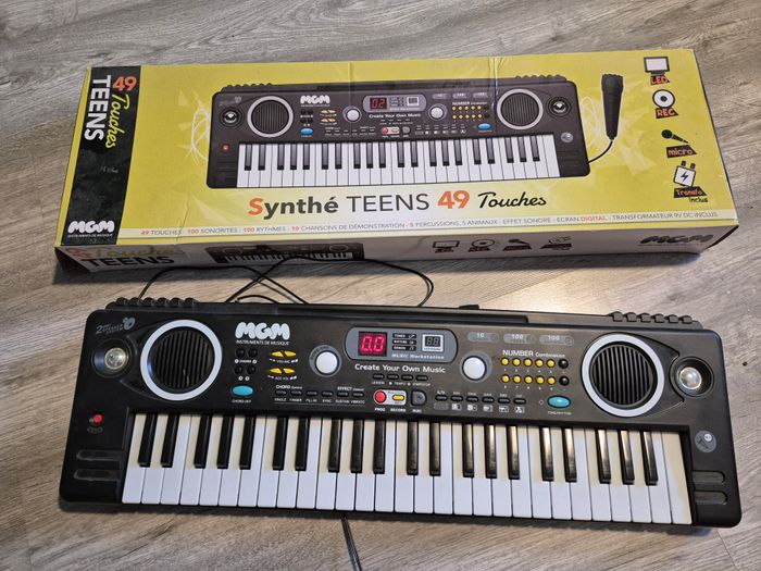 Synthé TEENS 49 touches