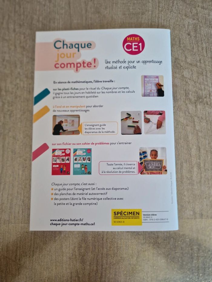 Livre scolaire - photo numéro 4