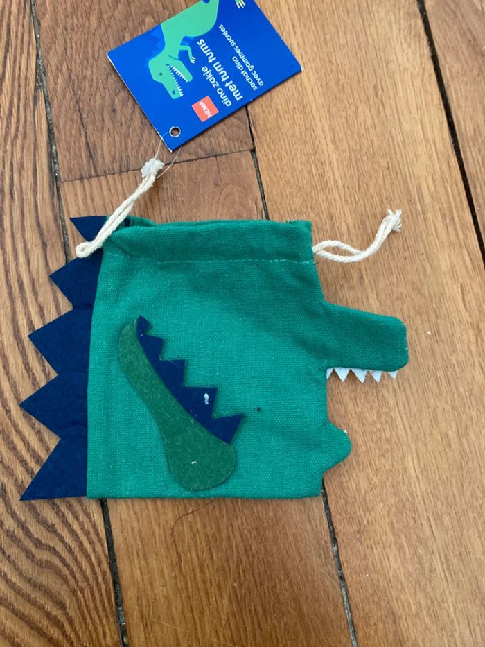 Pochon Dinosaure HEMA – Neuf avec étiquette - photo numéro 2
