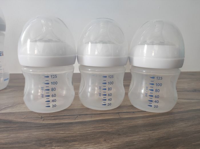 Lot de Biberons - photo numéro 5