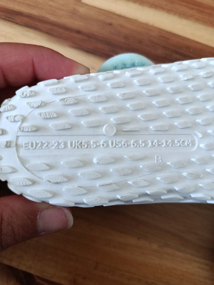 Chaussures d'eau bébé - photo numéro 2