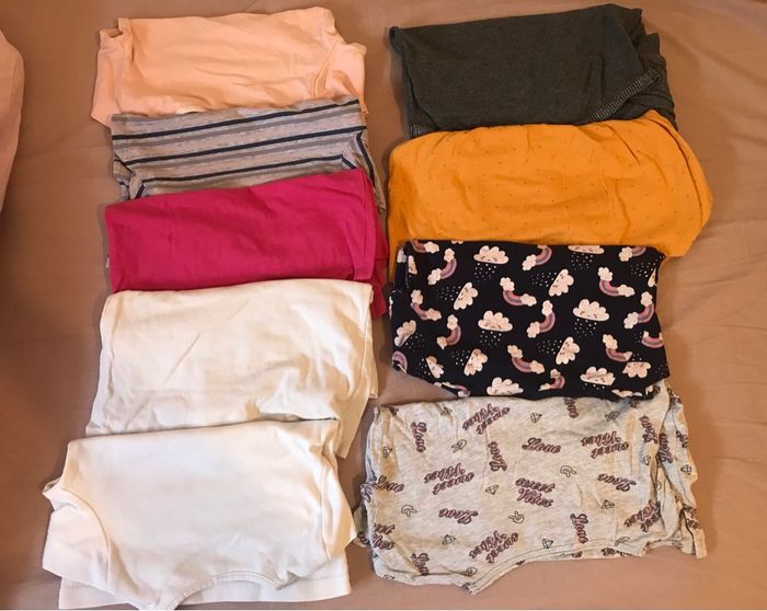 Lot de vêtements fille 3 ans - photo numéro 3