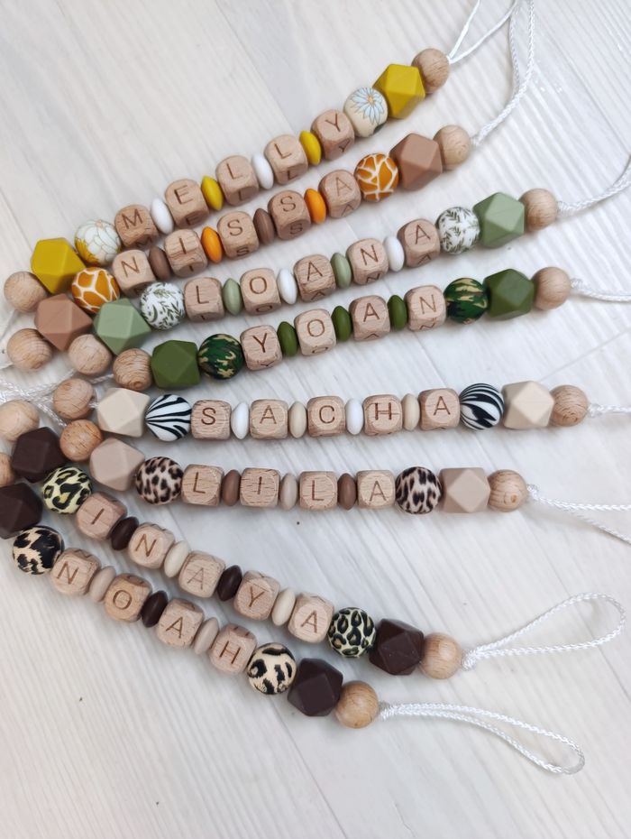 Attache tétine personnalisée - photo numéro 2