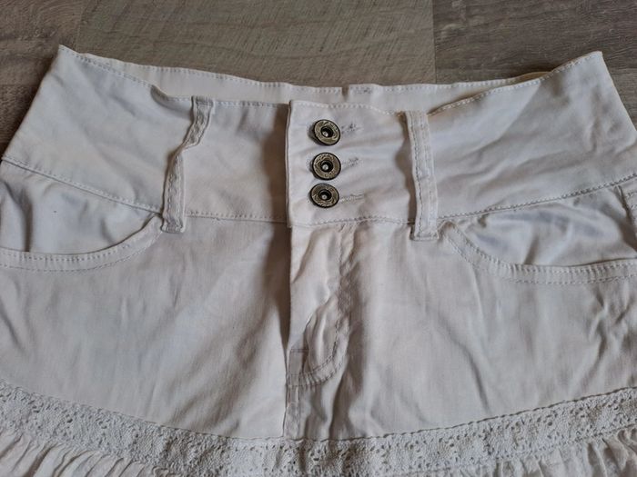 Jupe courte banche à volant taille 36 etam - photo numéro 2