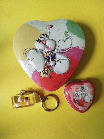 Boites en métal et porte-clé Diddl 