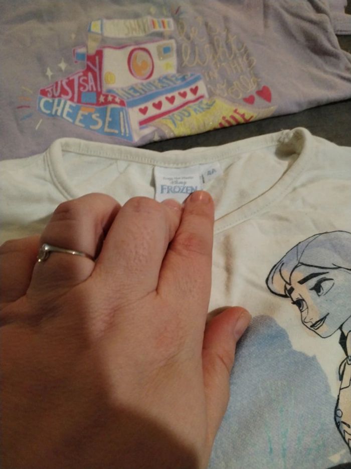 Lot de 2 t-shirts manches longues 4 ans - photo numéro 4