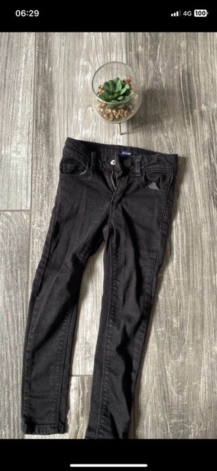 🖤Sublime Petit Jean Slim Fille 4 Ans – Noir Pailleté – Kiabi 🖤