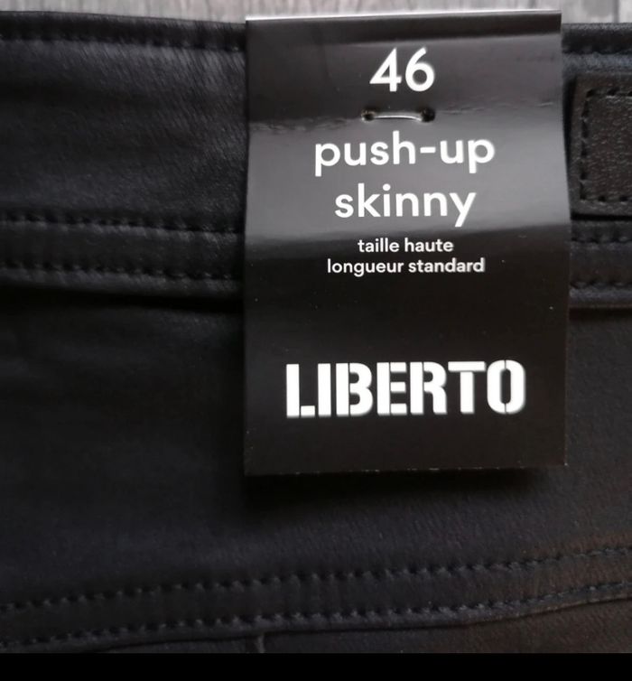 Pantalon noir slim enduit effet simili 46 - photo numéro 3