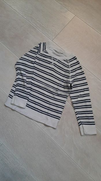 Pull rayé