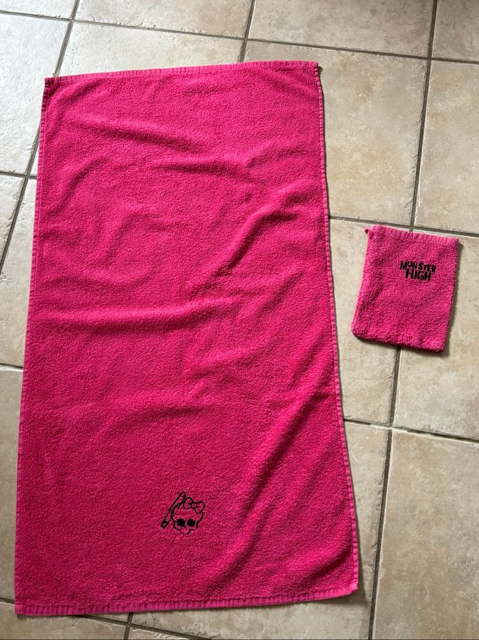 Linge de toilette et gant Monster High