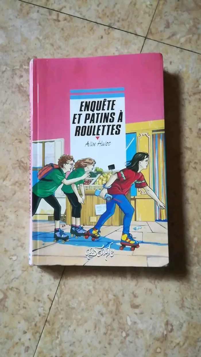 Enquête et patins à roulettes