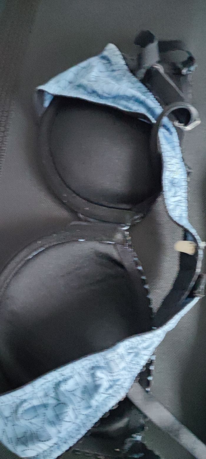 Soutien gorge - photo numéro 4