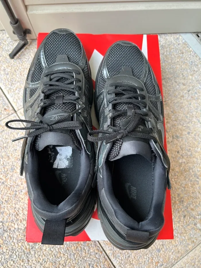 Chaussures baskets homme Nike v2k run taille 47 - photo numéro 6