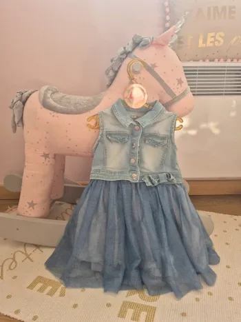 Magnifique robe mayoral 3ans 98cm
