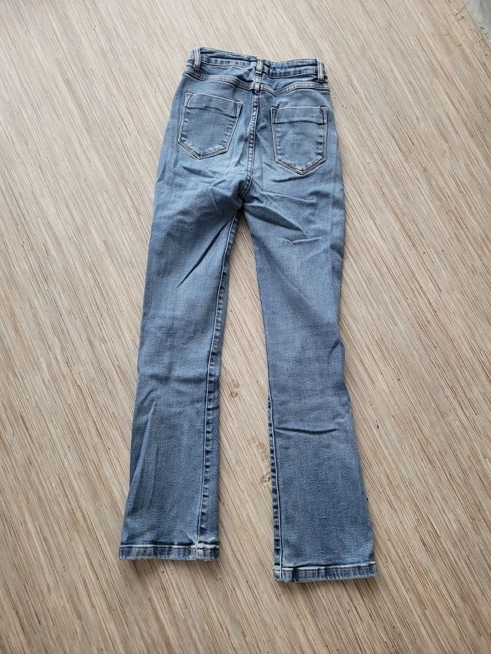 Jean bleu - photo numéro 5