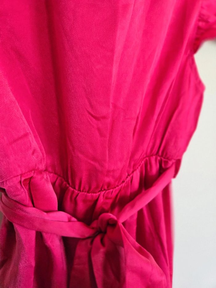 Robe fuschia satinée - photo numéro 3