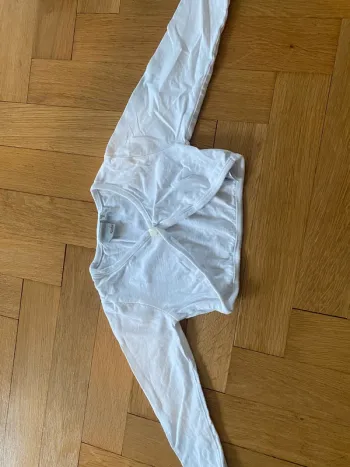 Cache cœur blanc