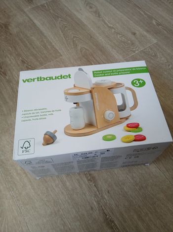 Jouet neuf robot vertbaudet en bois