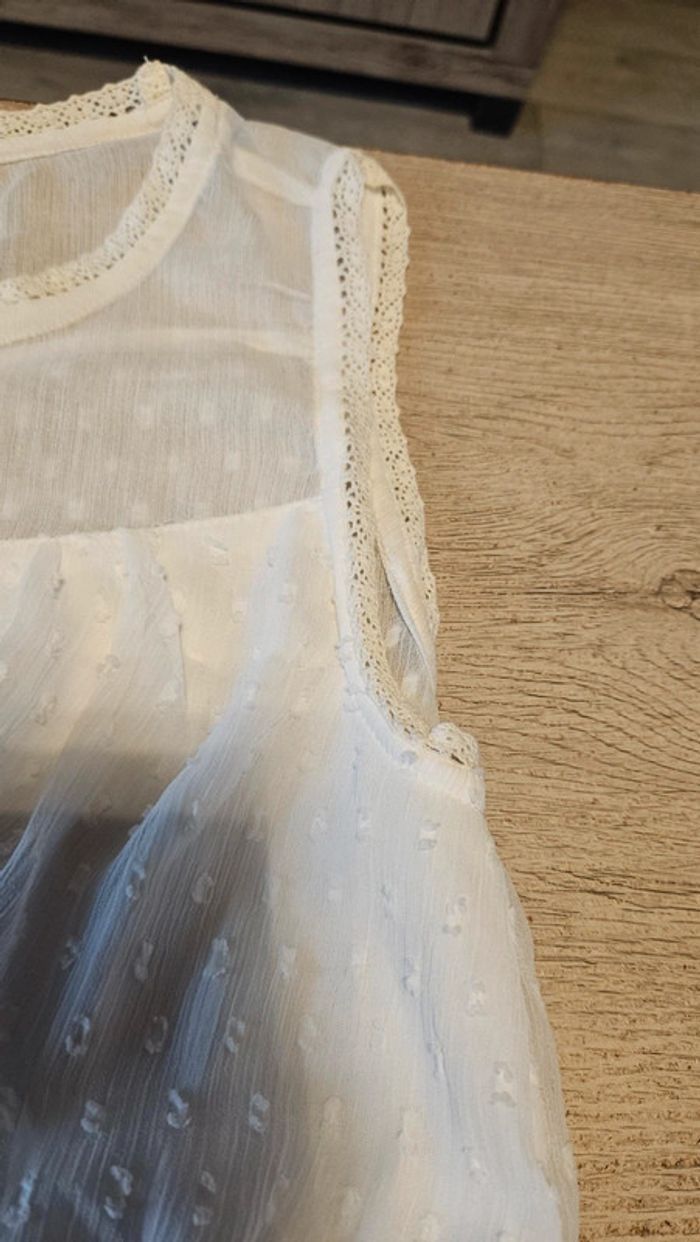 Robe classique, légère, beige avec broderie et dentelle, Emoi by Emonite, 40, nickel - photo numéro 9
