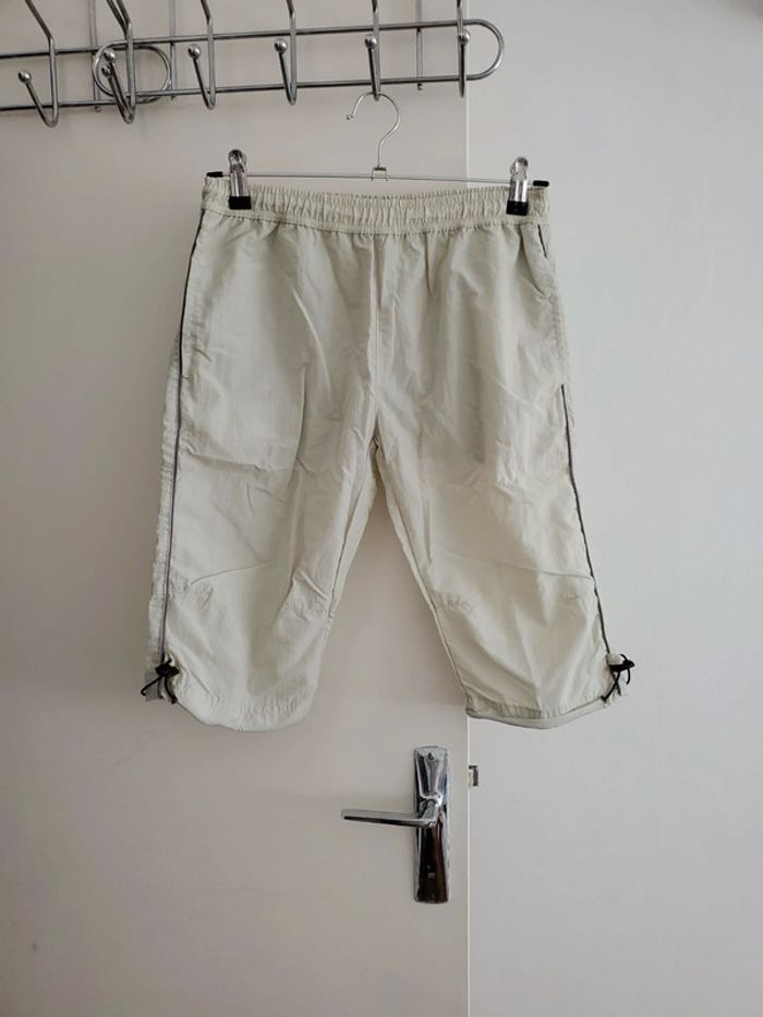 Short crème 140cm 10 ans jamais porter neuf