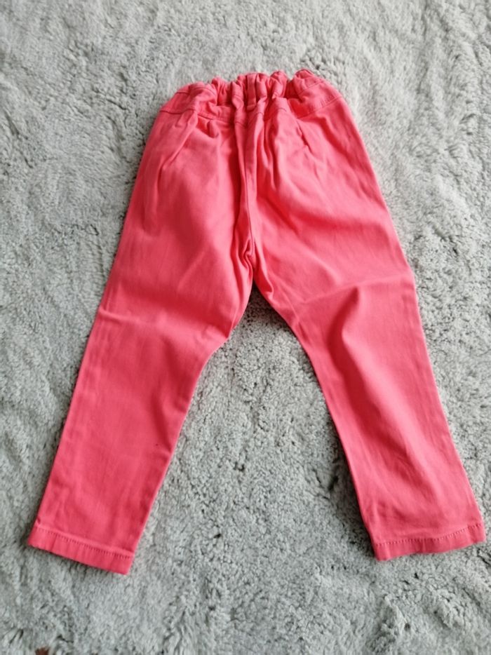 Pantalon rose 2 ans - photo numéro 2