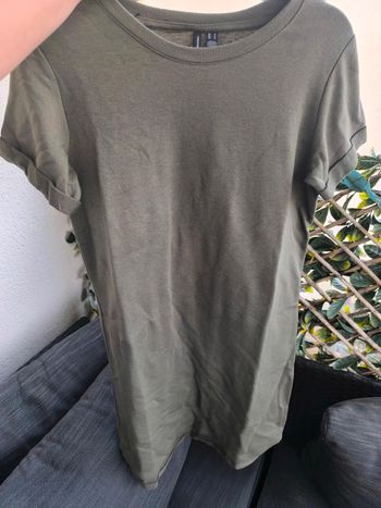 Robe sportswear kaki, taille M , état impeccable