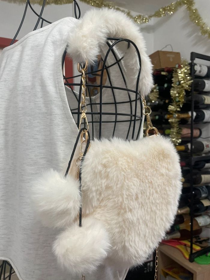 Sac à main élégant en fourrure synthétique avec poignée supérieure et bandoulière - photo numéro 12