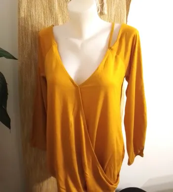 Haut effet cœur-croisé - taille M- House - 100%viscose neuf