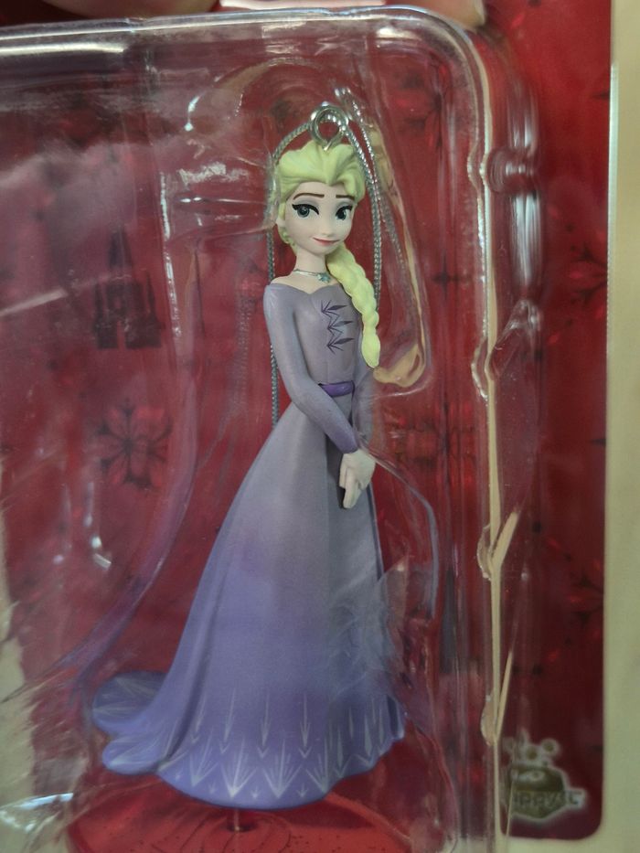 Figurine Disney Happykuji 2025 : Elsa (La reine des neiges) - photo numéro 3